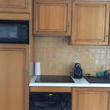 Appartement T2 Bis, Calme, Plein Centre De Luchon, Avec Balcon Et Garage Bagnères-de-Luchon