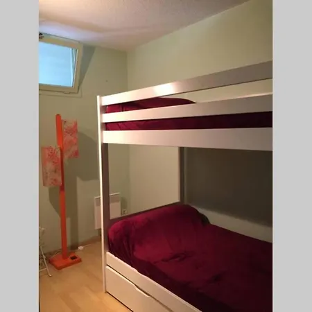 T2 Bis, Calme, Plein Centre De Luchon, Avec Balcon Et Garage Apartament