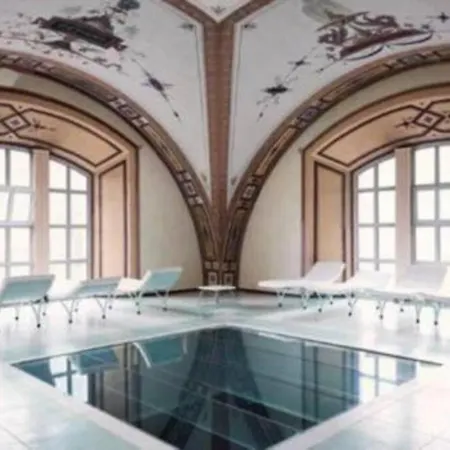 T2 Bis, Calme, Plein Centre De Luchon, Avec Balcon Et Garage Appartamento Bagnères-de-Luchon