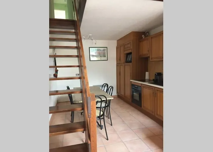 T2 Bis, Calme, Plein Centre De Luchon, Avec Balcon Et Garage Bagnères-de-Luchon